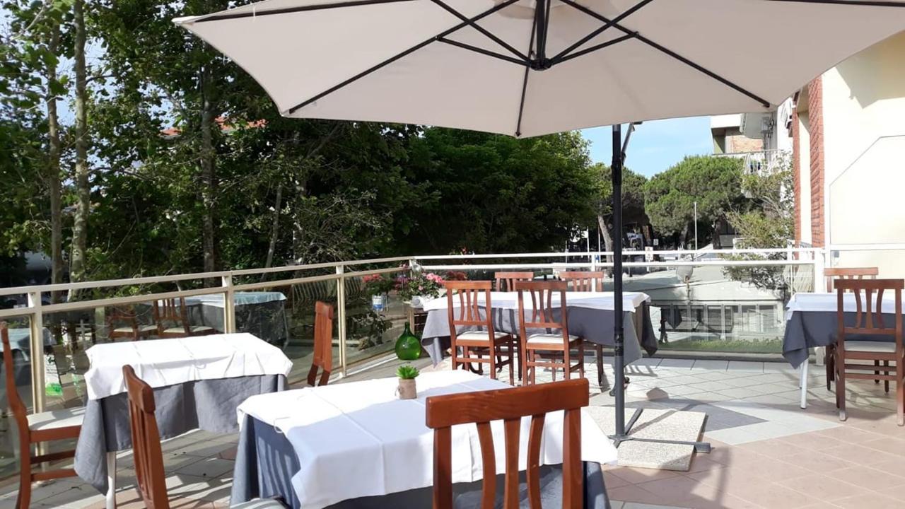 Hotel Buenos Aires Cervia Eksteriør bilde