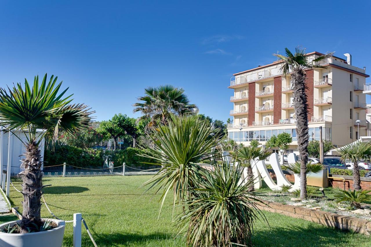 Hotel Buenos Aires Cervia Eksteriør bilde