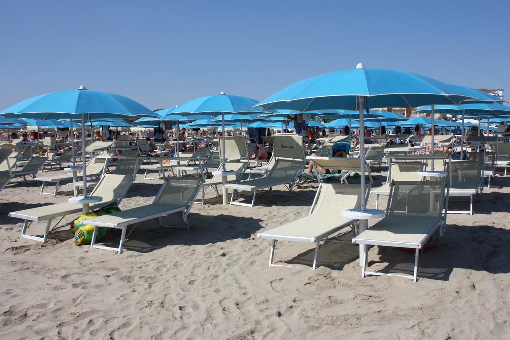 Hotel Buenos Aires Cervia Eksteriør bilde