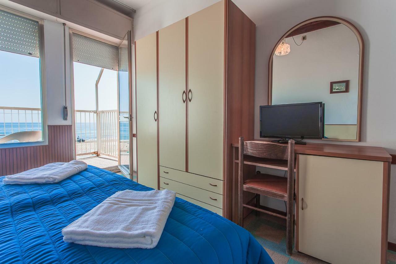 Hotel Buenos Aires Cervia Eksteriør bilde